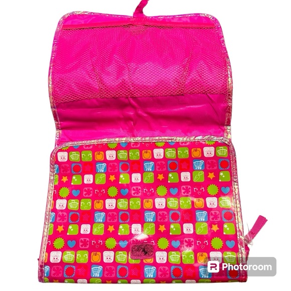 Shopkins Foldable Carry Case With Multiple Pockets. - Picture 3 of 7